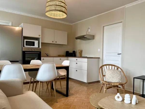 Appartement 6 pièces 122 m² 