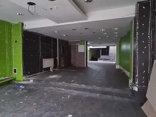 Local commercial 100 m² 