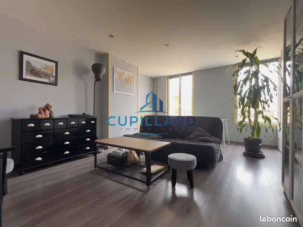 Appartement 4 pièces 83 m² 