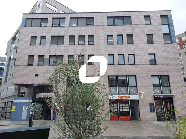 Bureaux 48 m² 
