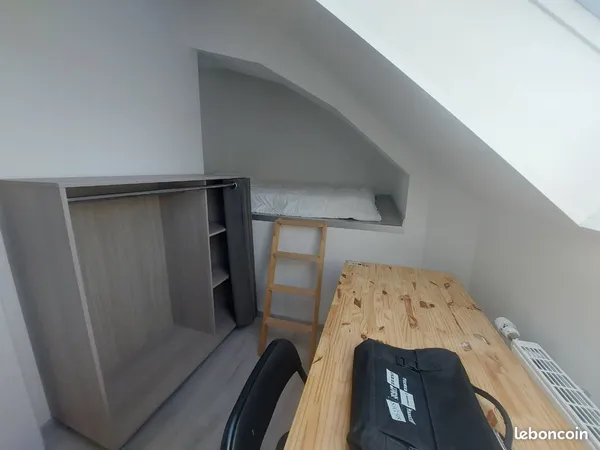 Chambre colocation étudiant 