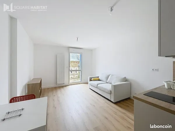 Studio 1 pièce 28 m² 