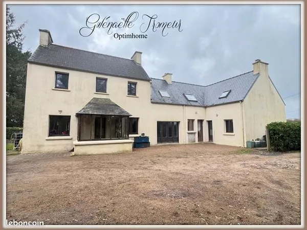 Maison 8 pièces 176 m² 