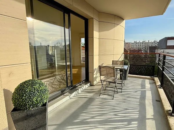 Appartement 5 pièces 94 m² 