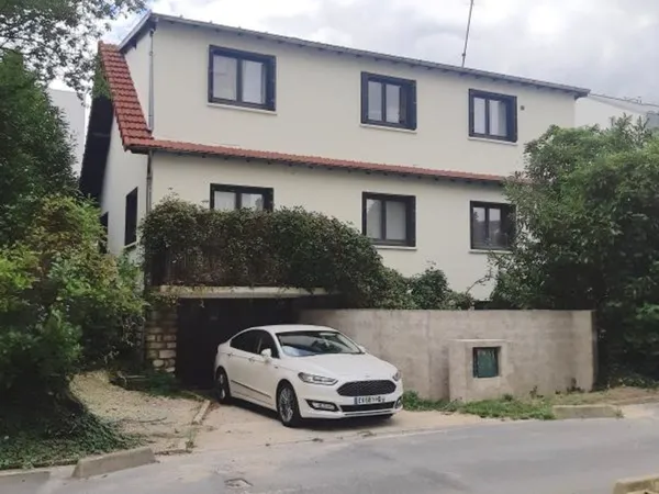 Maison Vente Champigny-sur-Marne 8p 173m² 310000€