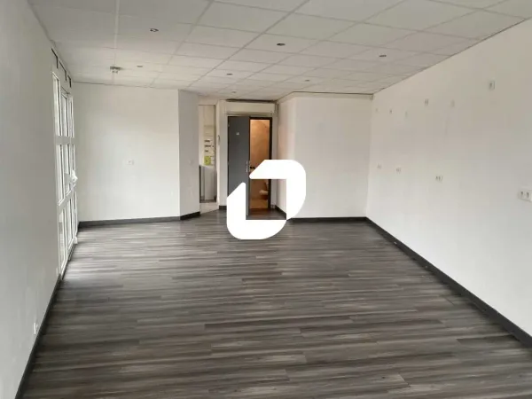 Location Commerce Talence 33400 