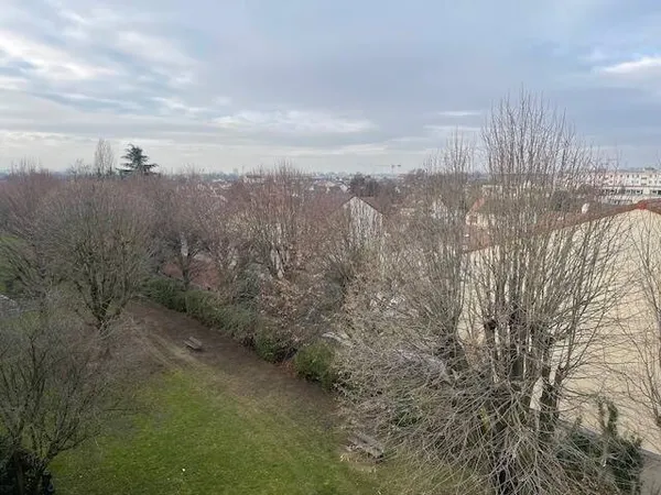 Appartement 4 pièces 65 m² 