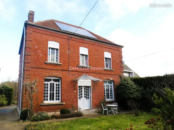 Maison 12 pièces 297 m² 