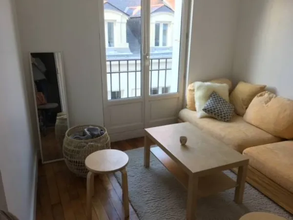 Loue appartement meublé 