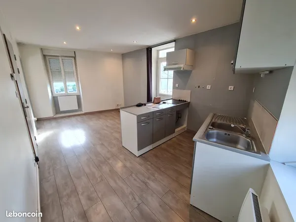 Appartement 2 pièces - 31 m² + terrasse 17 m² 