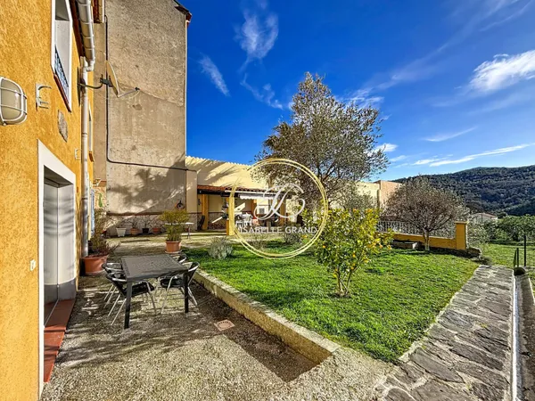 Maison 5 pièces 109 m² 