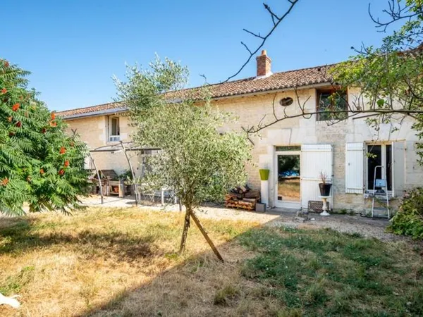 Corps de Ferme de 14 pièces principales 