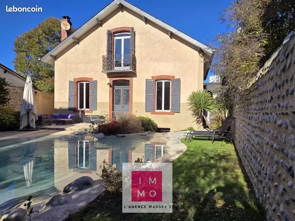 Maison 7 pièces 158 m² 