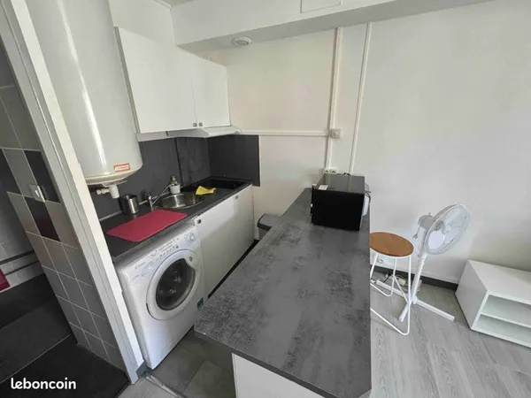 🏡 T2 meublé en duplex - Centre-ville d'Agen, proche gare et rue piétonne 