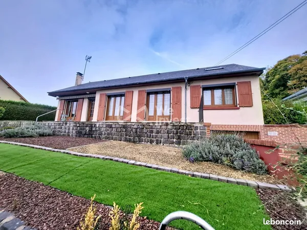 Pavillon 8 pièces 135 m² 