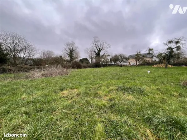 Terrain 805 m² OUILLY LE TESSON 