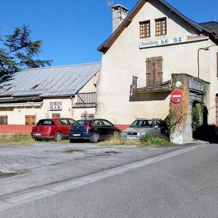 Maison 12 pièces 180 m² 