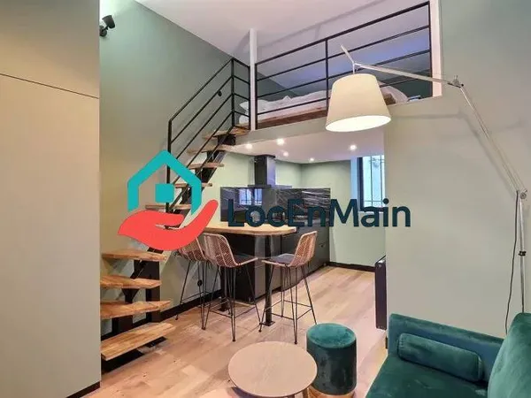 Studio 1 pièce 18 m² 