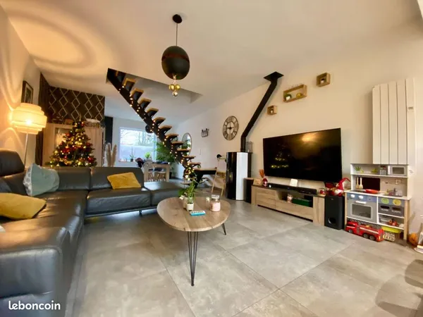 Maison 4 pièces 100 m² 