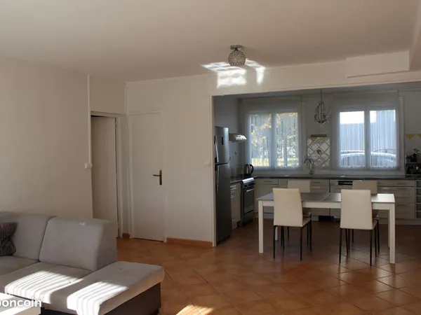 Appartement 3 pièces 91 m² 
