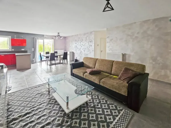 Maison de plain-pied 5 pièces 91 m² 