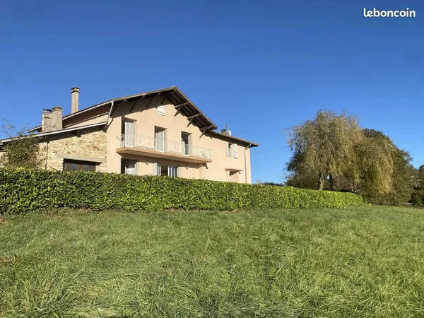 Maison 8 pièces 165 m² 