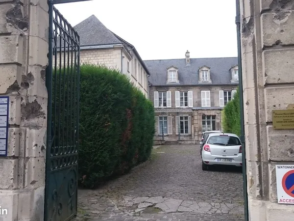 Appartement F2 Centre ville Soissons 