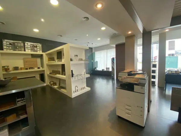 LOCAL COMMERCIAL A LOUER 