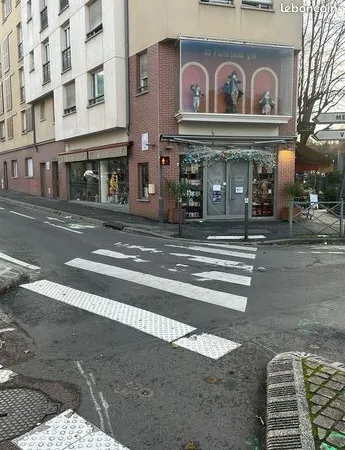Boutique 173 m² 