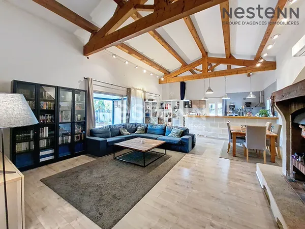 Superbe villa familiale à Cannes-et-Clairan 