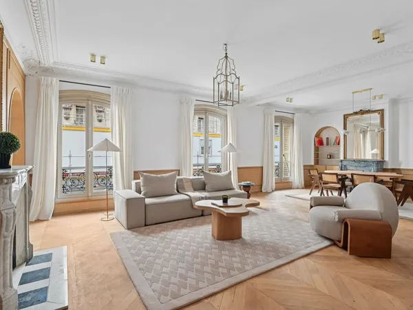 Appartement 5 pièces 161 m² 