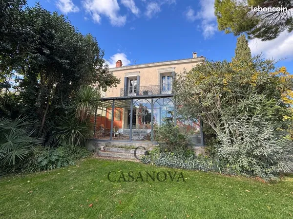 Maison 6 pièces 190 m² 