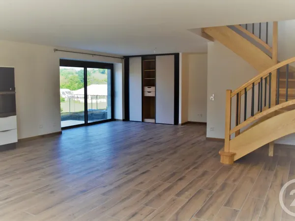 Maison 4 pièces 106 m² 