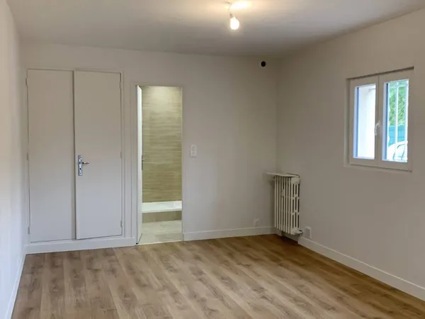 Studio 1 pièce 26 m² 