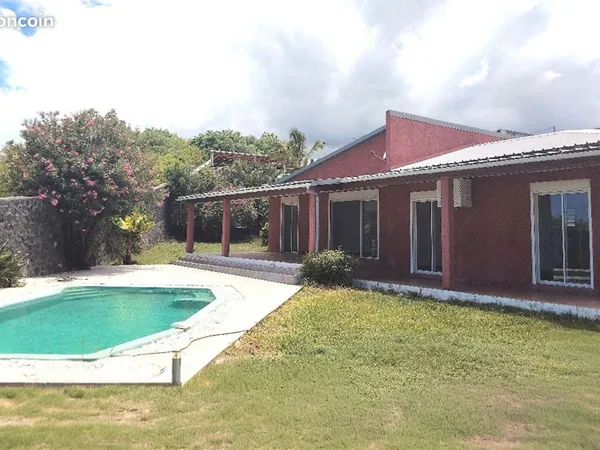 Villa 5 pièces 137 m² 