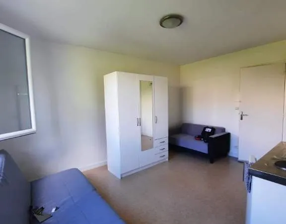 Appartement 1 pièce 17 m² 