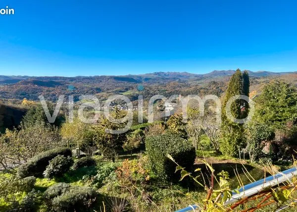 Maison 6 pièces 260 m² 