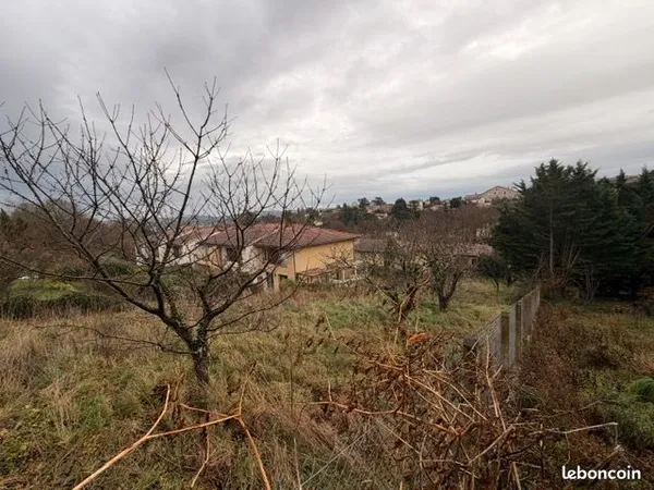 Terrain 934 m² Curis Au Mont D Or 