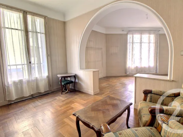 Appartement 4 pièces 69 m² 