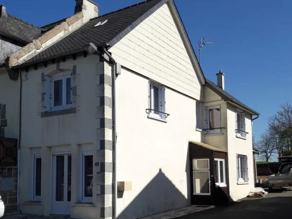 Propriété 3 pièces 94 m² 