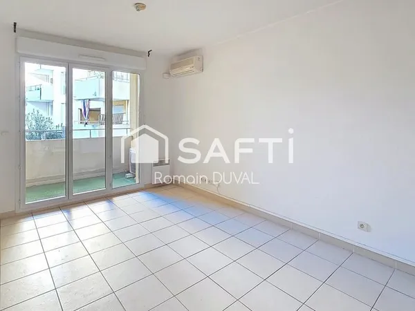 Appartement T2 au calme avec balcon et parking sécurisé 