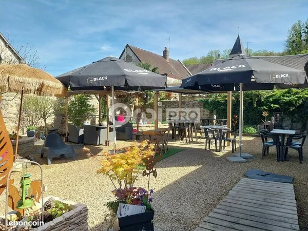 Fonds de commerce bar, pizzeria 120 m² 