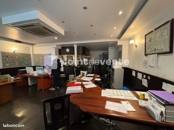 Local commercial 88 m² 