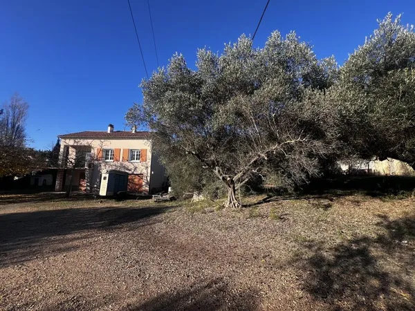 Villa HORS LOTISSEMENT 