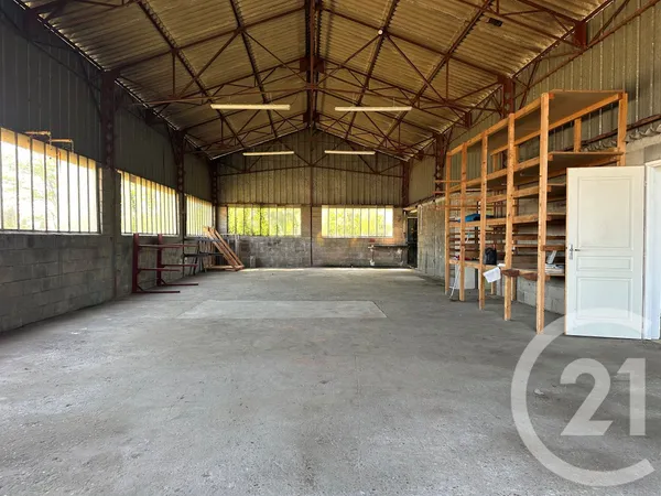 Maison 4 pièces 220 m² 