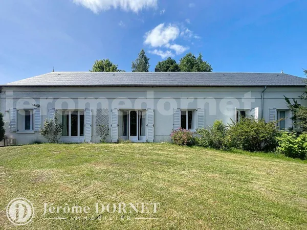 Maison de plain-pied 5 pièces 193 m² 