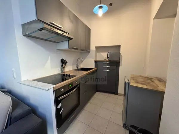 Appartement 1 pièce 27 m² 