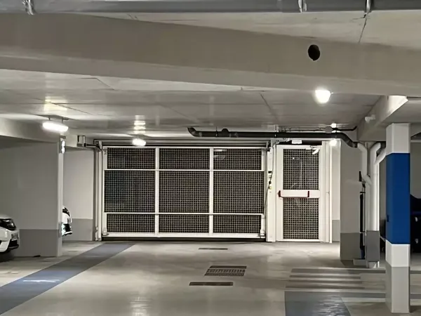 Parking 10 m² 