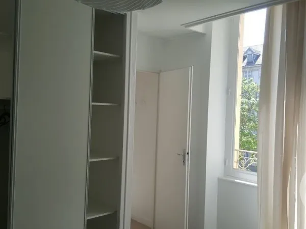 Studio 1 pièce 19 m² 
