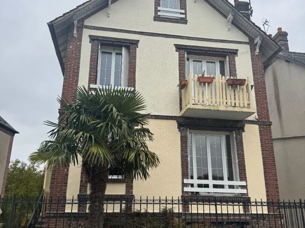 Maison Sainte Gauburge Saint Colombe 5 pièce(s) 100 m2 